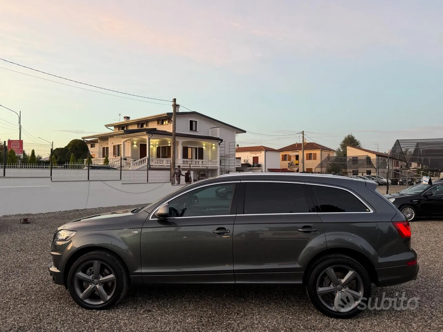 Audi Q7 2014 photo 2