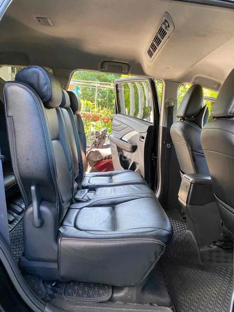 Mitsubishi Xpander 2024 photo 2