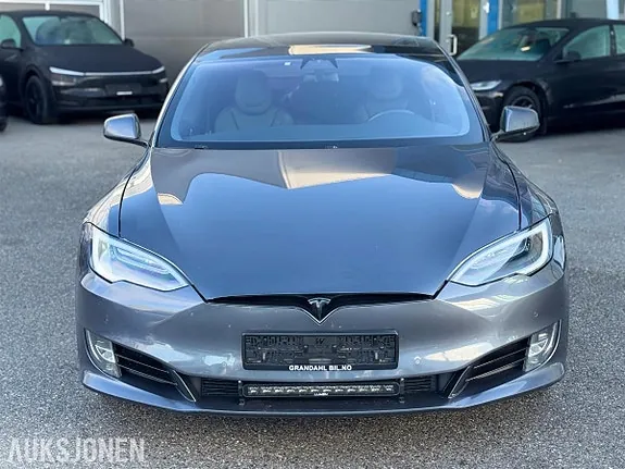 Tesla Model S 2018 photo 5