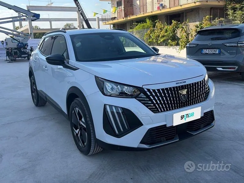 Peugeot 2008 2025 photo 5
