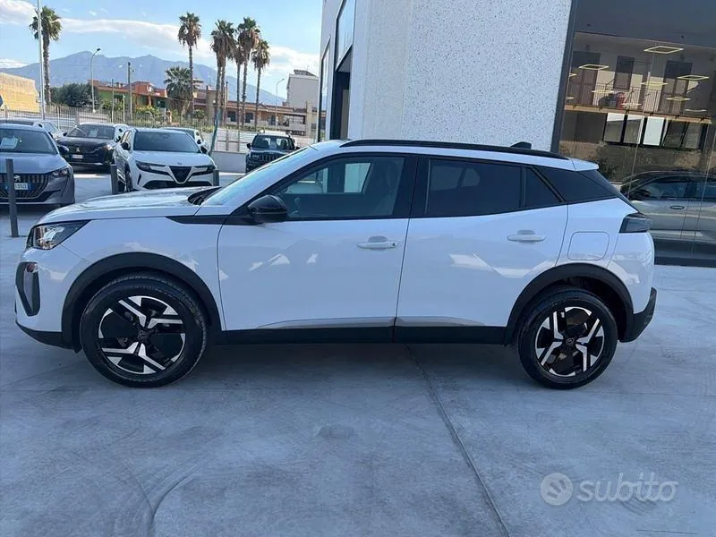 Peugeot 2008 2025 photo 2