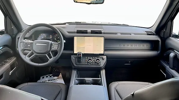 Land Rover Defender 110 2026 photo 4
