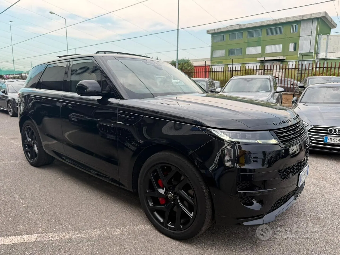 Land Rover Range Rover Sport 2023 photo 3
