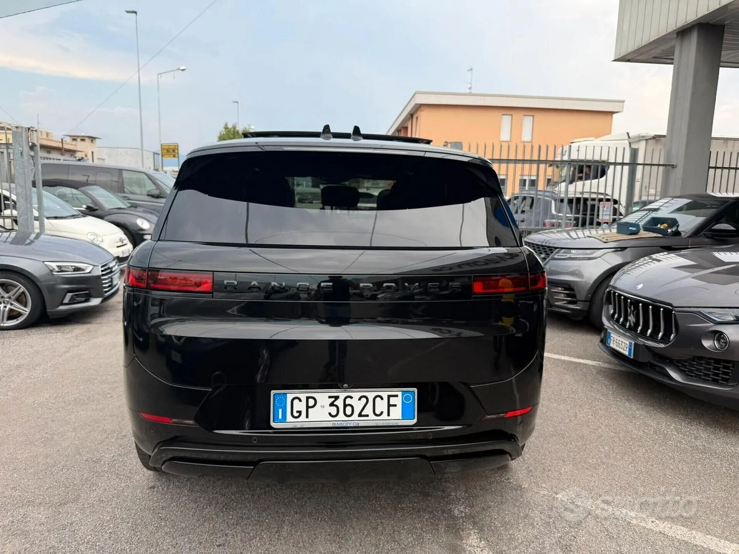 Land Rover Range Rover Sport 2023 photo 5