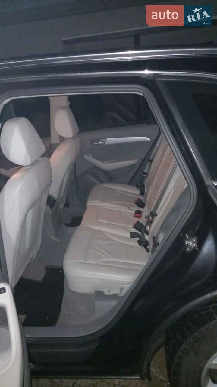 Audi Q5 2010 photo 4