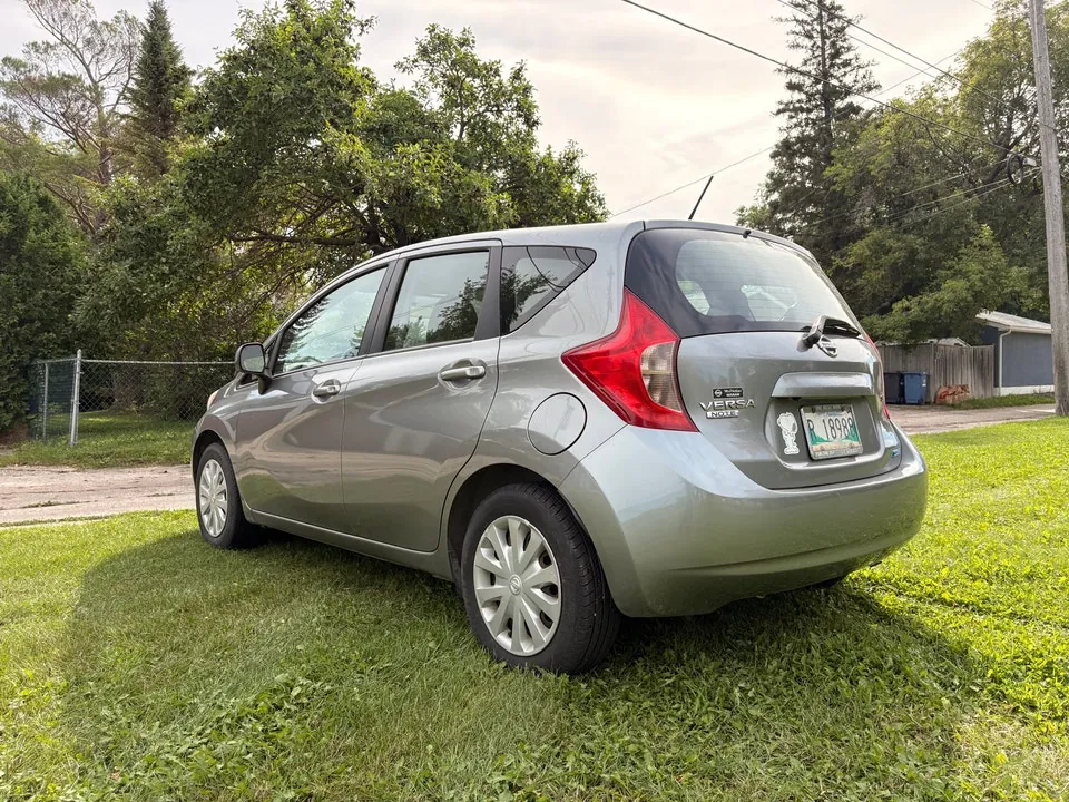 Nissan Versa Note 2014 photo 4