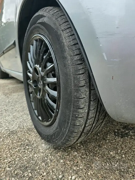 Fiat Grande Punto 2007 photo 5