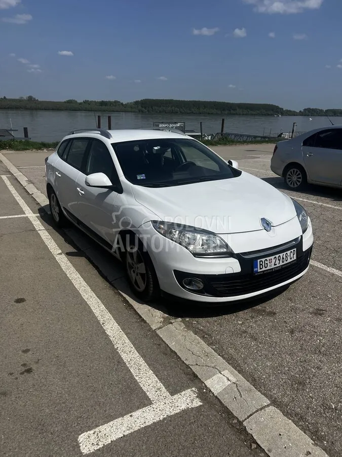 Renault Megane 2012 photo 3
