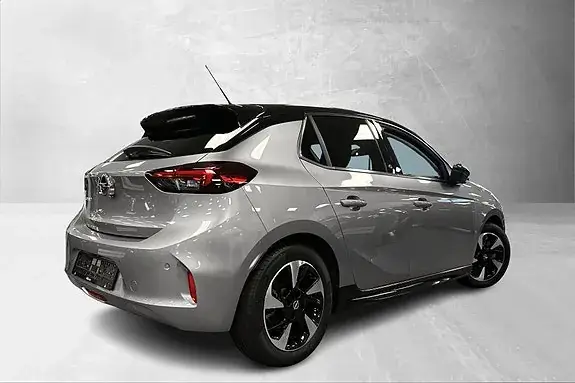 Opel Corsa E 2021 photo 3