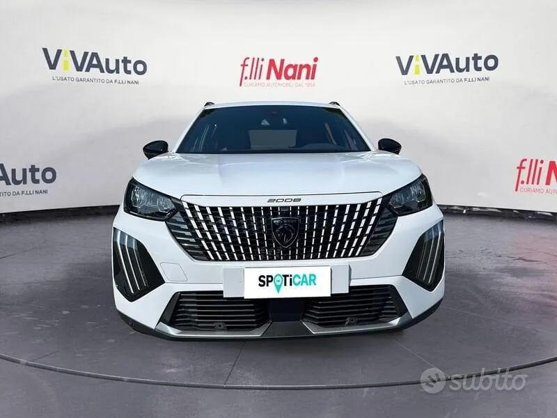 Peugeot 2008 2025 photo 2