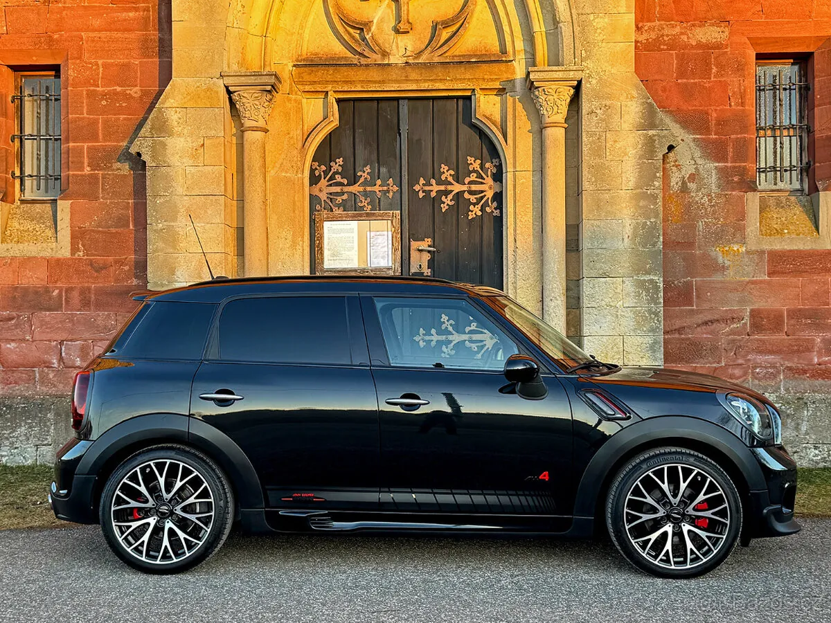 Mini Countryman 2015 photo 2
