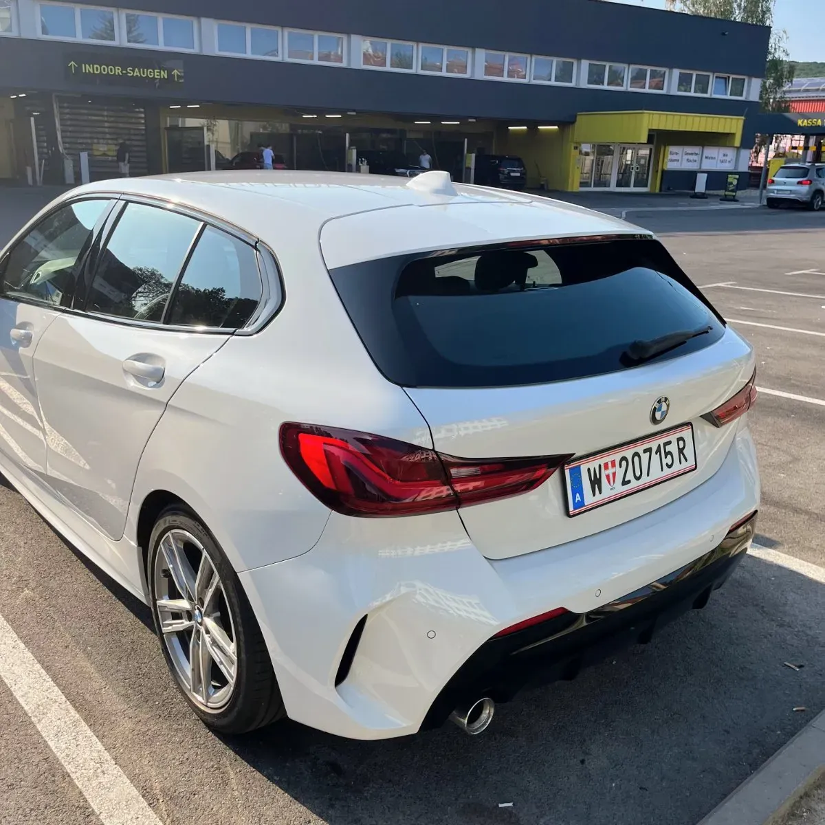 BMW 1 Series 2019 photo 3