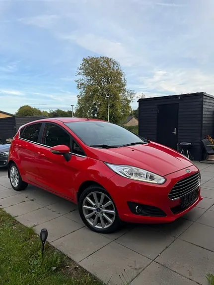 Ford Fiesta 2017 photo 2