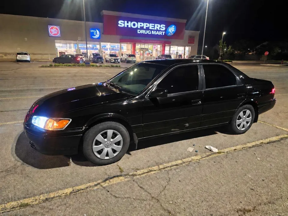 Toyota Camry 2001 photo 2