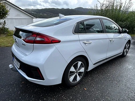 Hyundai Ioniq 2019 photo 3