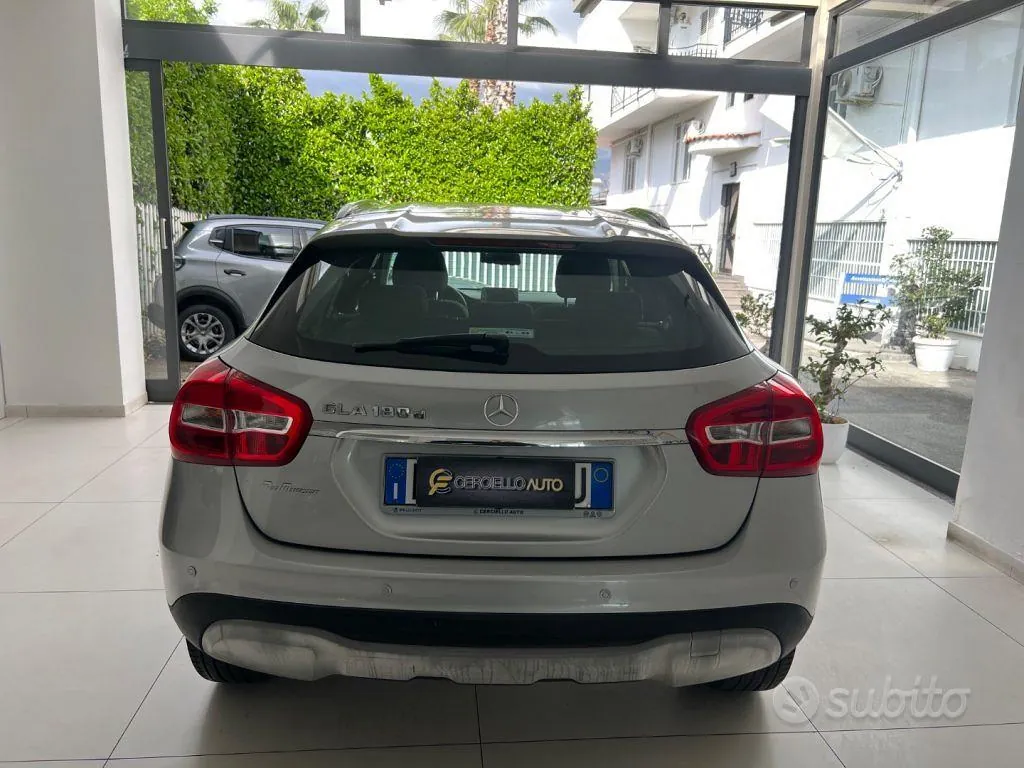 Mercedes-Benz Gla 2017 photo 5