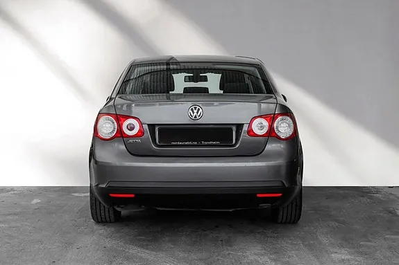 Volkswagen Jetta 2006 photo 5