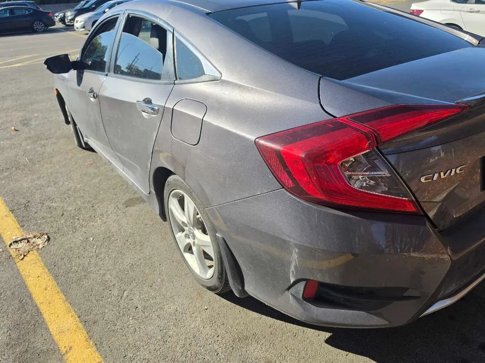Honda Civic 2019 photo 5