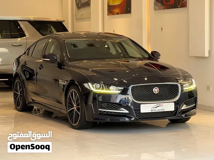 Jaguar Xe R Sport 2016 photo 4