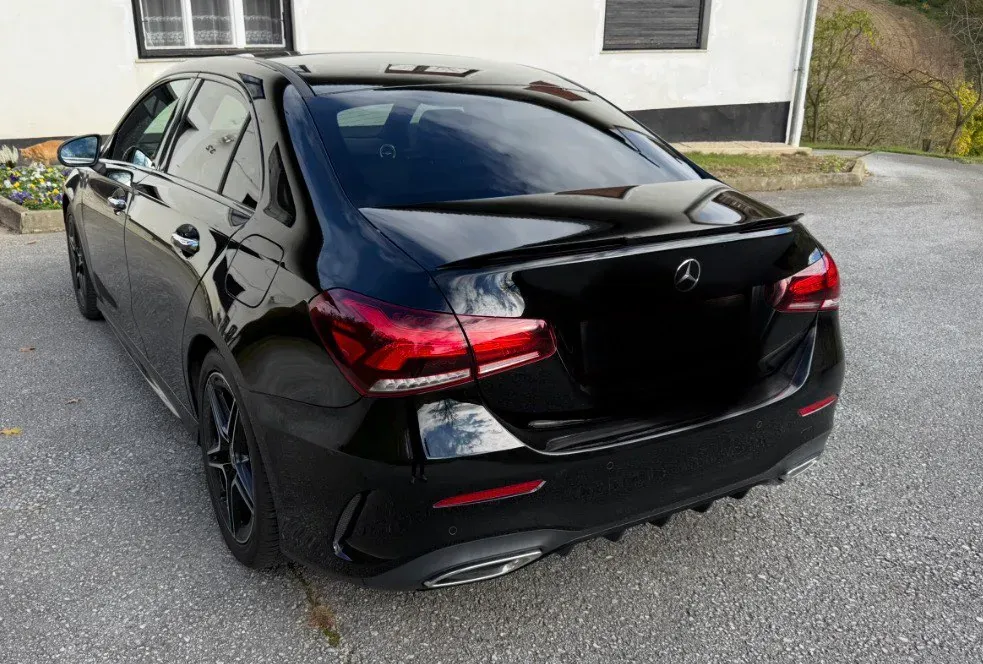 Mercedes-Benz A-Class 2022 photo 3