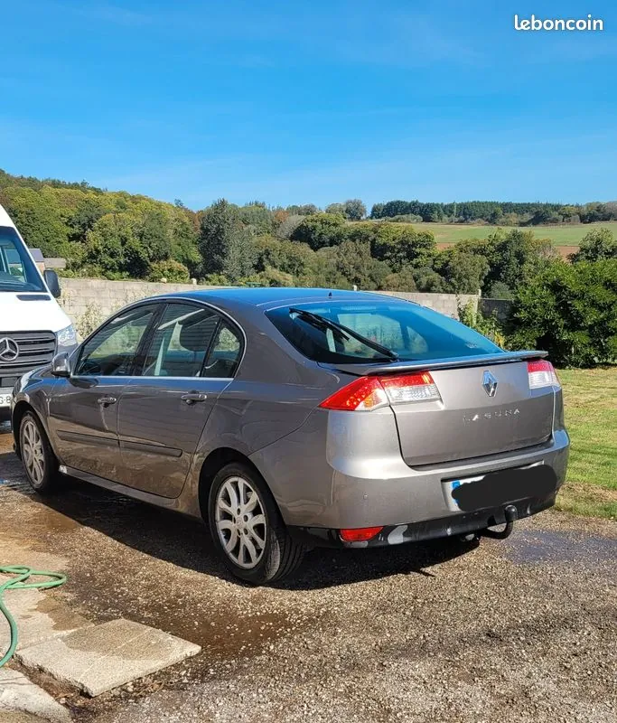 Renault Laguna