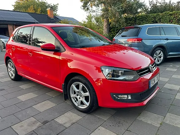Volkswagen Polo 2014 photo 2