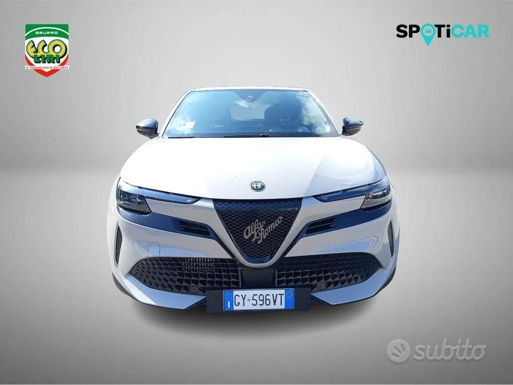 Alfa Romeo Junior 2025 photo 2