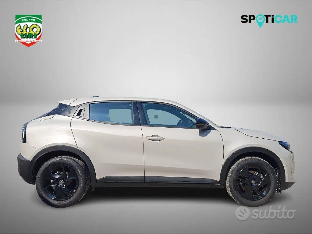 Alfa Romeo Junior 2025 photo 4
