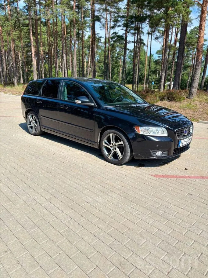 Volvo V50 2012 photo 3