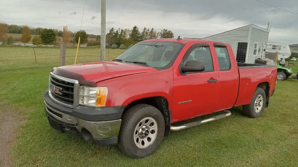 GMC Sierra 1500 2010 photo 3