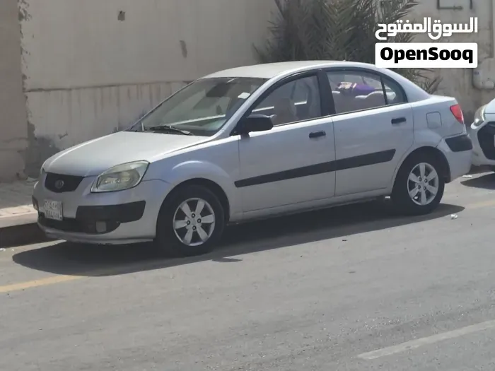 Kia Rio 2009 photo 2