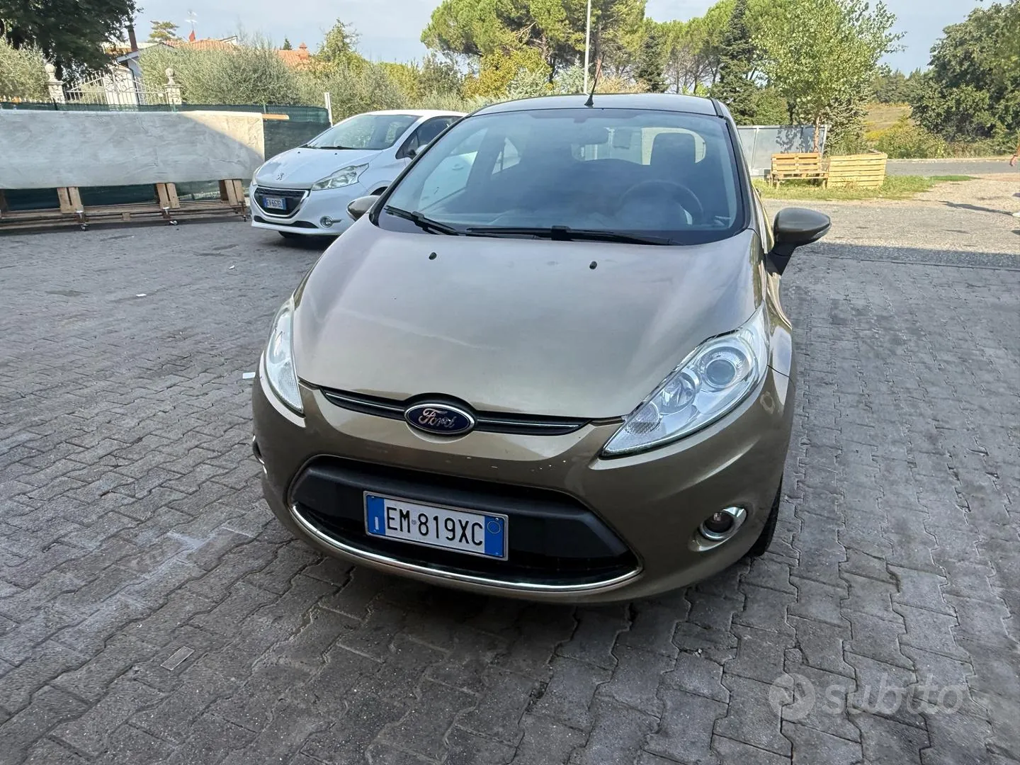 Ford Fiesta 2012 photo 5