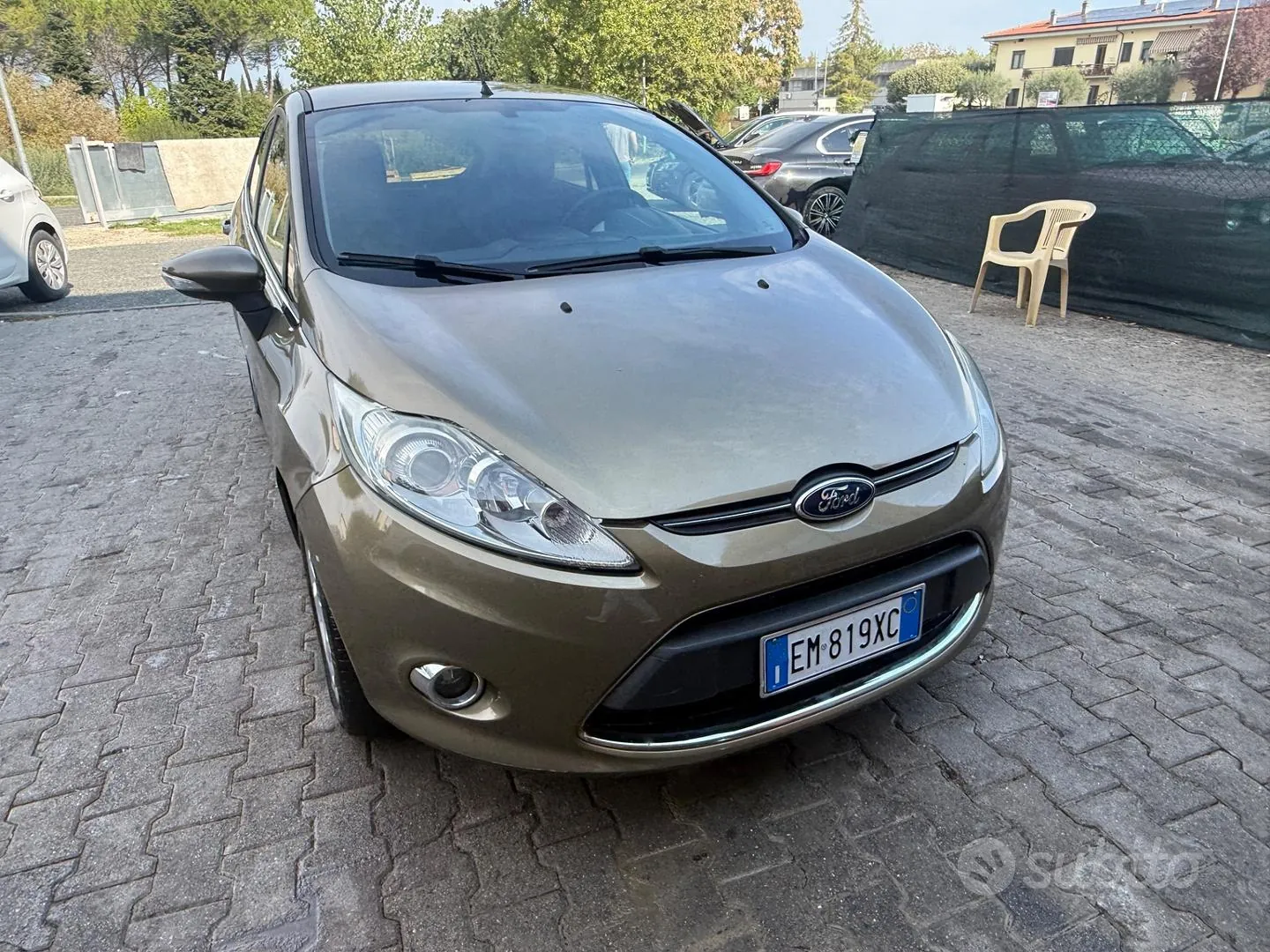 Ford Fiesta 2012 photo 2