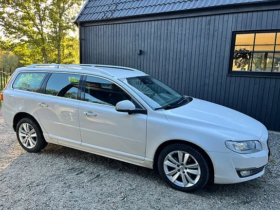 Volvo V70 2016 photo 3