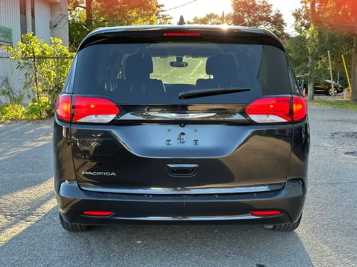 Chrysler Pacifica 2020 photo 4