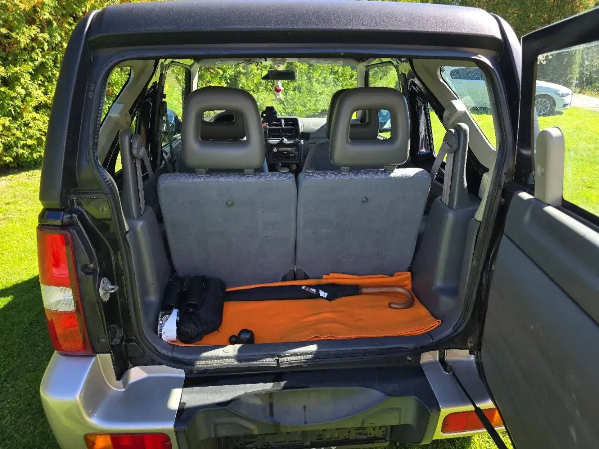 Suzuki Jimny 2004 photo 2