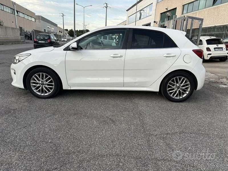 Kia Rio 2019 photo 3