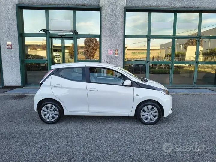 Toyota Aygo 2018 photo 2