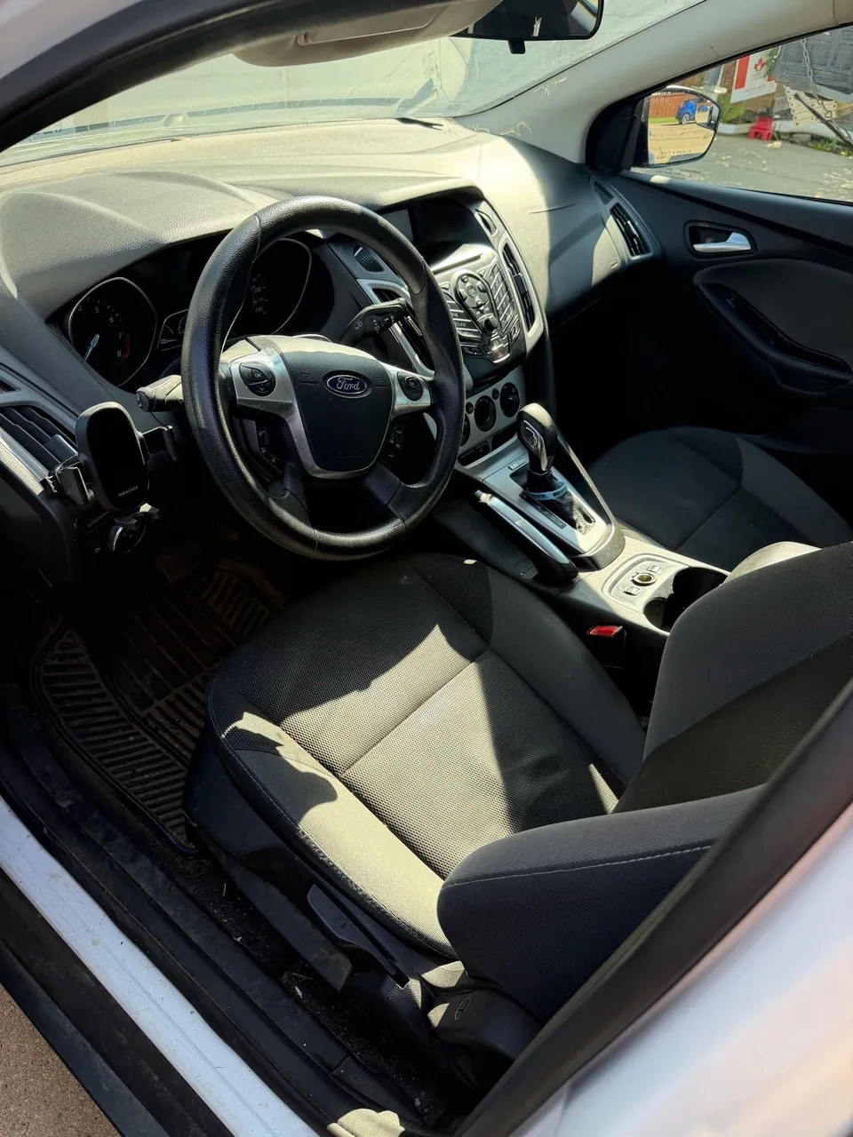 Ford Focus 2013 photo 3