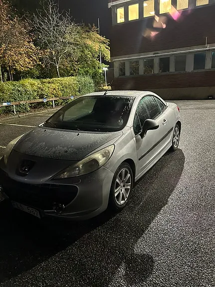 Peugeot 207 Cc 2007 photo 2