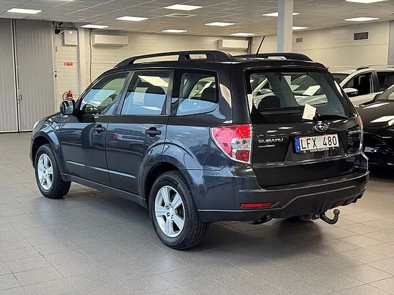 Subaru Forester 2011 photo 5