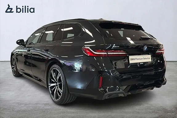 BMW 530E 2026 photo 2