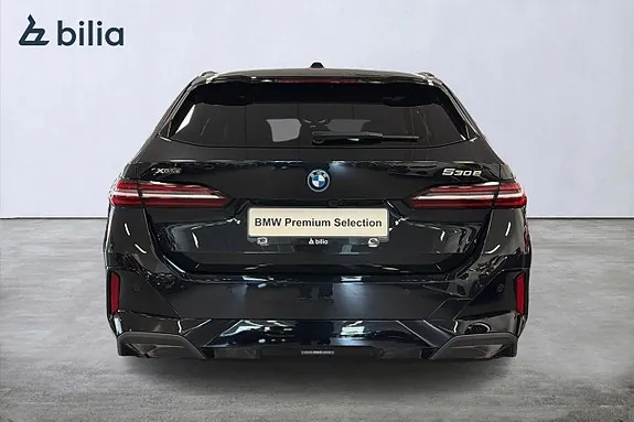 BMW 530E 2026 photo 4