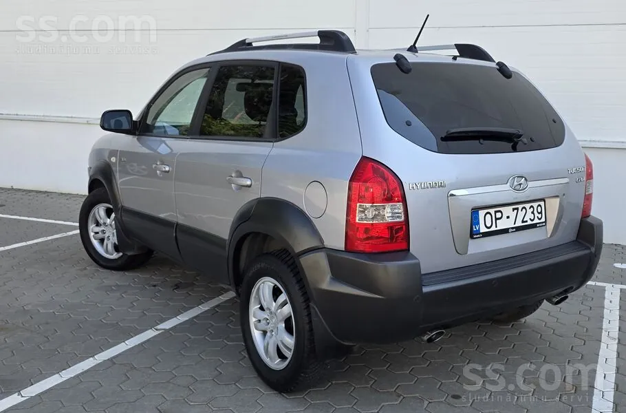 Hyundai Tucson 2005 photo 3