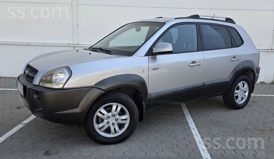 Hyundai Tucson 2005 photo 2