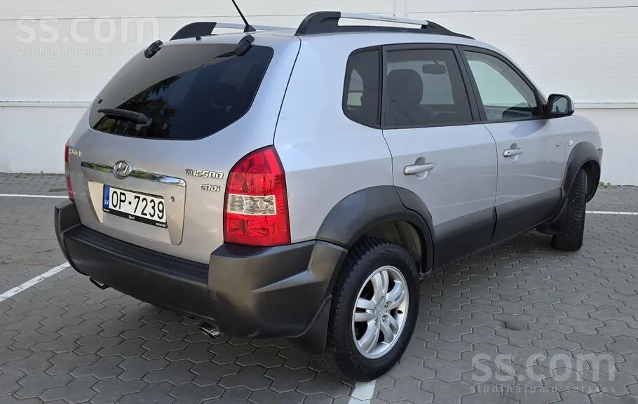Hyundai Tucson 2005 photo 4