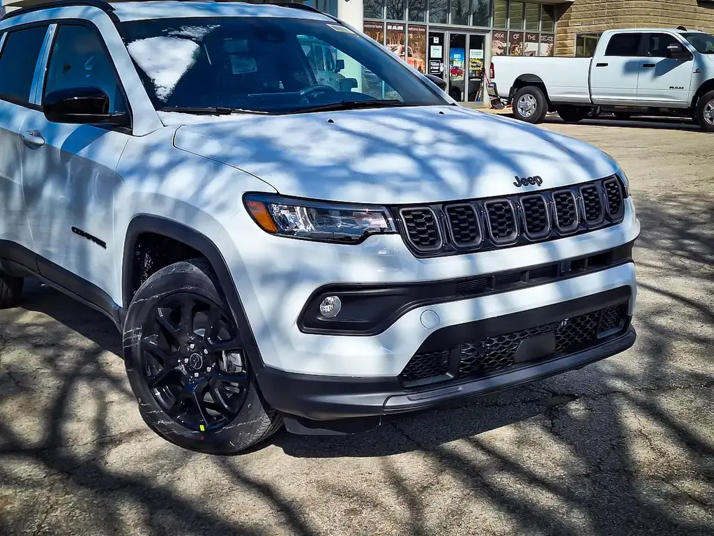 Jeep Compass 2026 photo 2