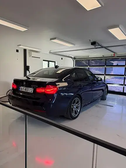 BMW 330E 2016 photo 5