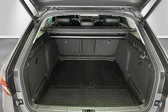 Skoda Superb 2022 photo 5