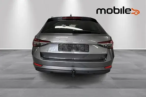 Skoda Superb 2022 photo 4
